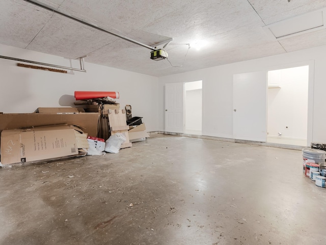 501 Edgewood Ave, Corsicana, TX 75110 - garage with a garage door opener