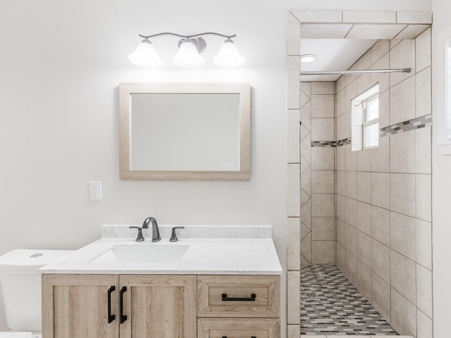 501 Edgewood Ave, Corsicana, TX 75110 - full bathroom featuring tiled shower, vanity, and toilet