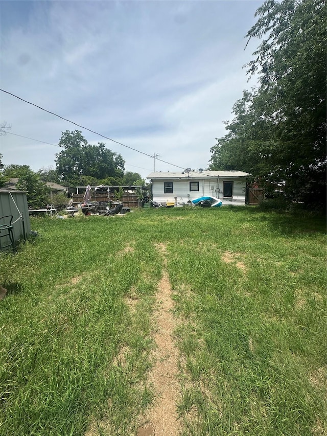 6029 Graham St, Lake Worth, TX 76135 - view of grassy yard