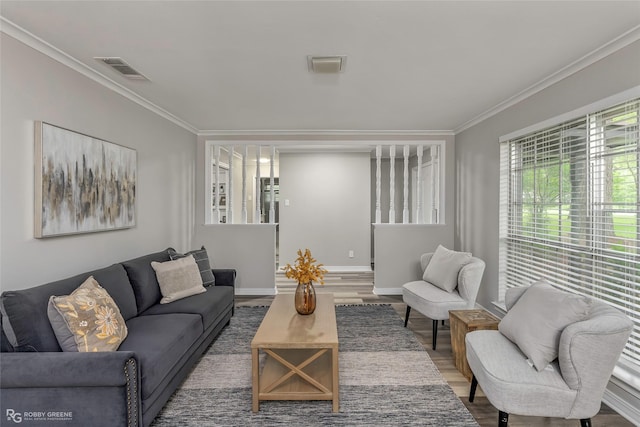817 S Spruce St, Vivian, LA 71082 - living room with ornamental molding, wood finished floors, and baseboards