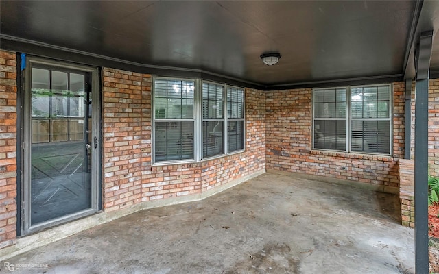 817 S Spruce St, Vivian, LA 71082 - view of patio / terrace