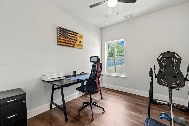 138 Sunset Dr, Gun Barrel City, TX 75156 - home office with wood finished floors, ceiling fan, and baseboards