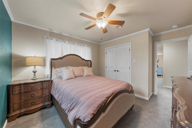 9359 W 5th St, Crawford, TX 76638 - bedroom with a closet, carpet flooring, baseboards, ceiling fan, and crown molding