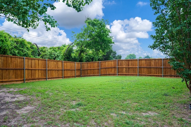 1202 Bayshore Dr, Rockwall, TX 75087 - view of yard