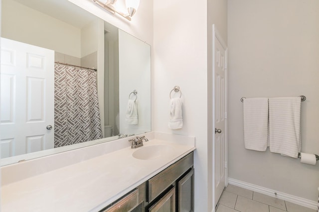 941 Sequoia Way, Saginaw, TX 76131 - bathroom with toilet, tile patterned floors, vanity, baseboards, and a shower with curtain