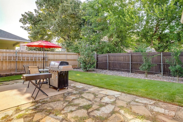view of patio / terrace featuring grilling area