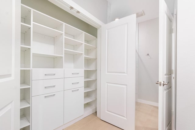 913 Emerling Dr, Mckinney, TX 75069 - view of closet