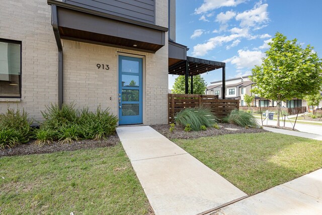 913 Emerling Dr, Mckinney, TX 75069 - view of doorway to property