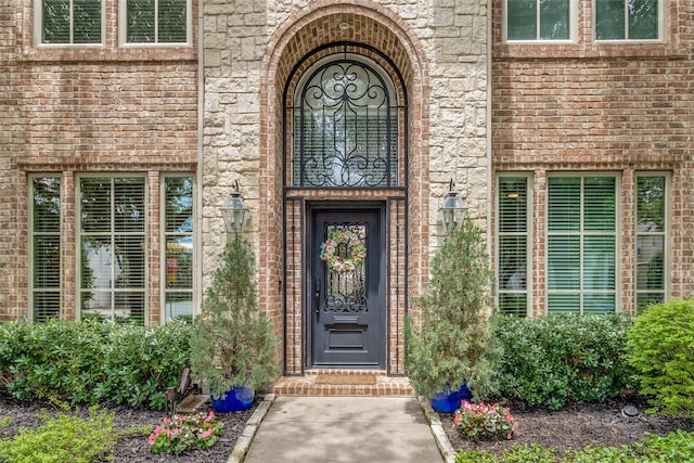 5001 Stanford Ave, Dallas, TX 75209 - entrance to property featuring brick siding