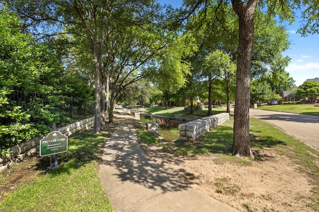 2906 Cottonwood Ln, Colleyville, TX 76034 - view of street