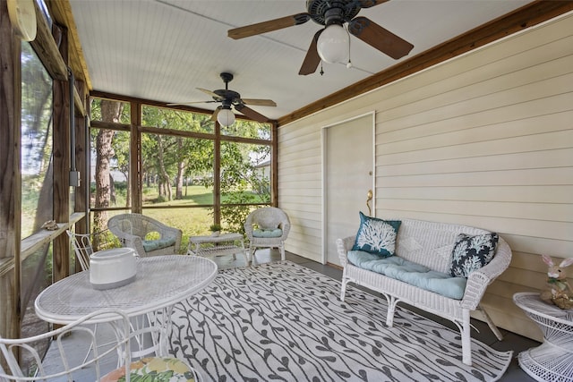 53 Bentwood Dr, Pottsboro, TX 75076 - sunroom featuring ceiling fan and vaulted ceiling