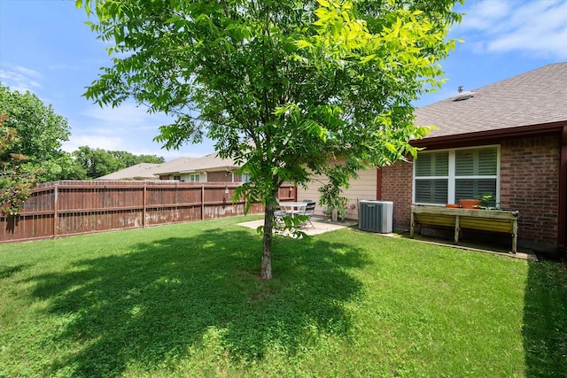 2411 Ravenwood Ct, Mansfield, TX 76063 - view of yard featuring central AC unit and a patio area