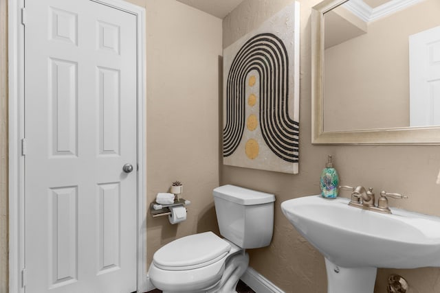 9772 Hickory St, Frisco, TX 75035 - half bath featuring toilet and a sink