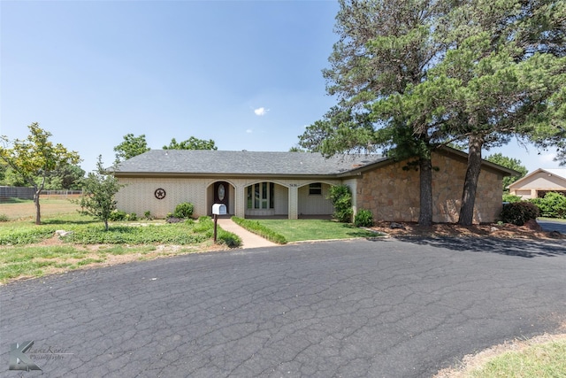 5626 Meadow Dr, Abilene, TX 79606 - view of front of home with stone siding