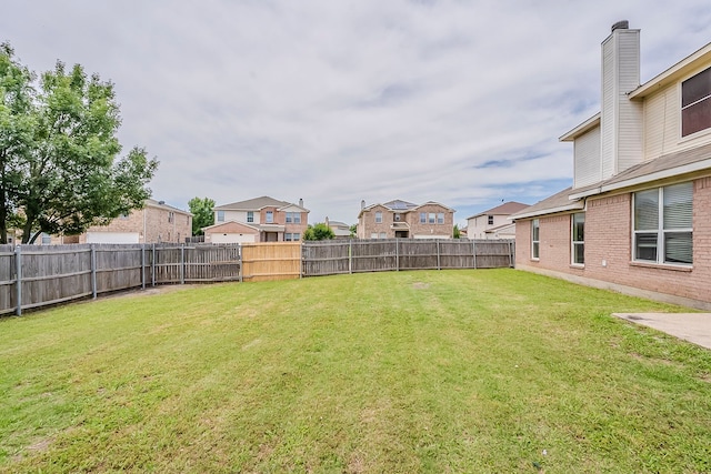 1720 Triumph Trl, Arlington, TX 76002 - view of yard with a residential view
