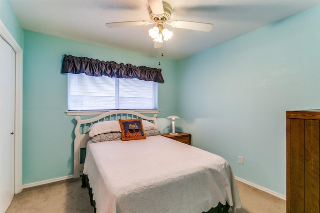 2412 Crestview Cir, Irving, TX 75062 - bedroom featuring carpet, a ceiling fan, and baseboards