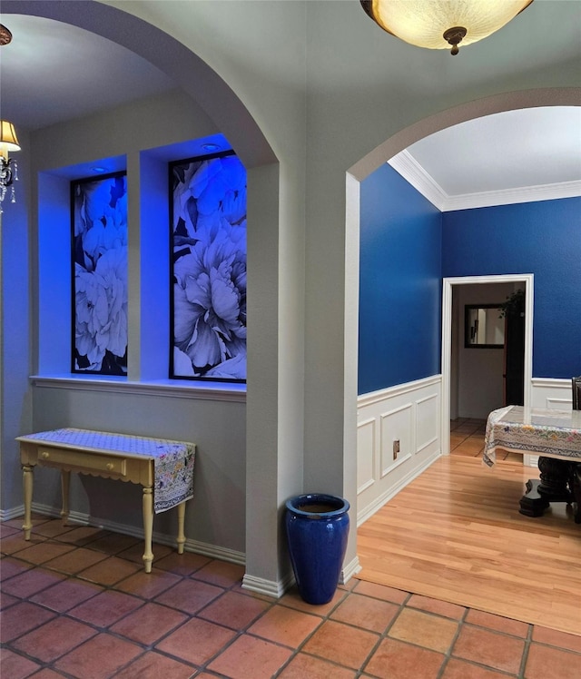 104 Olives Br, Shady Shores, TX 76208 - hallway with ornamental molding, wainscoting, and arched walkways