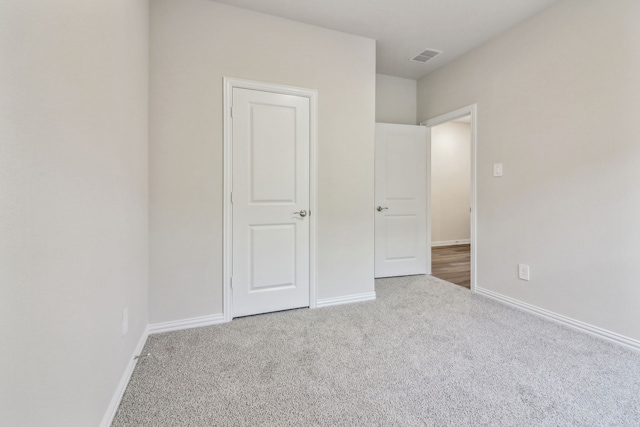 968 Linden Ct, Lavon, TX 75166 - unfurnished bedroom with carpet and baseboards