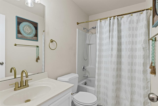 8537 Gray Shale Dr, Fort Worth, TX 76179 - bathroom featuring toilet, vanity, and shower / bath combo with shower curtain