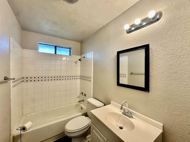 677 County Road 3081, Lampasas, TX 76550 - full bath featuring a textured wall, a textured ceiling, toilet, vanity, and tub / shower combination