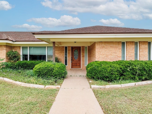 905 High Rd, Coleman, TX 76834 - property entrance with brick siding