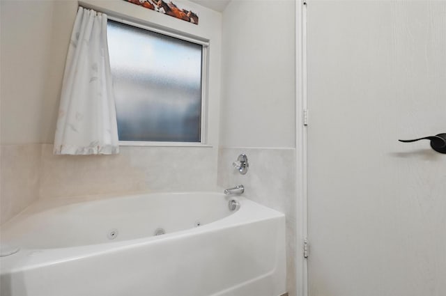 4525 Wheatland Dr, Fort Worth, TX 76179 - full bath featuring a tub with jets