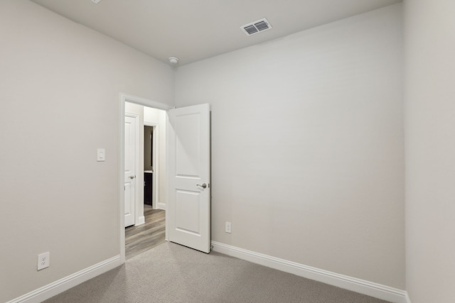 519 Willet Dr, Mckinney, TX 75069 - unfurnished room with light colored carpet, baseboards, and a smoke detector