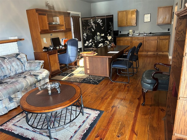 1004 Church St, Sulphur Springs, TX 75482 - living room with wood-type flooring and a desk