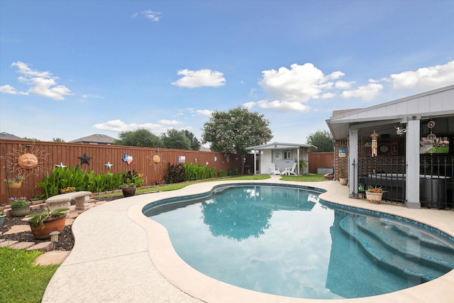 568 Willowview Dr, Saginaw, TX 76179 - view of pool featuring a fenced backyard