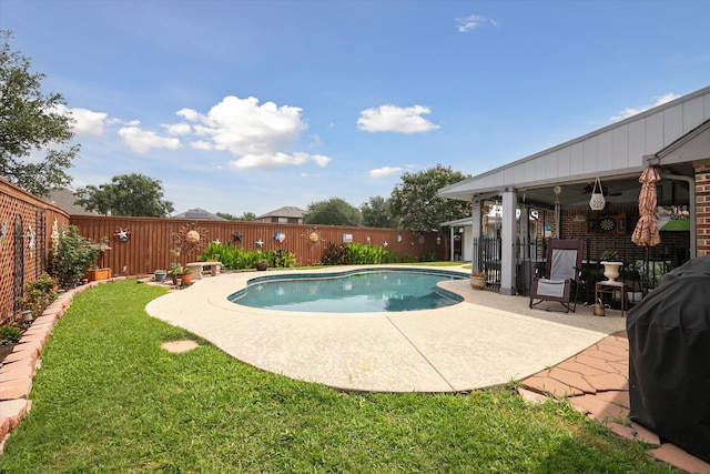 568 Willowview Dr, Saginaw, TX 76179 - view of swimming pool with a patio area, ceiling fan, and a grill