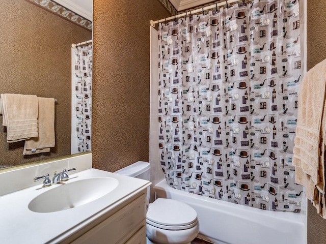 4138 Towne Green Cir, Addison, TX 75001 - full bath featuring toilet, a textured wall, shower / tub combo, and vanity
