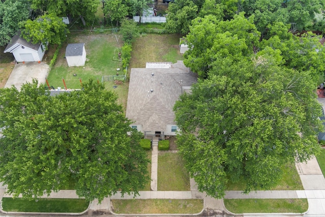 1625 Walnut St, Grand Prairie, TX 75050 - drone / aerial view