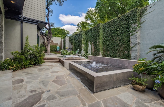 4678 Christopher Pl, Dallas, TX 75204 - view of patio