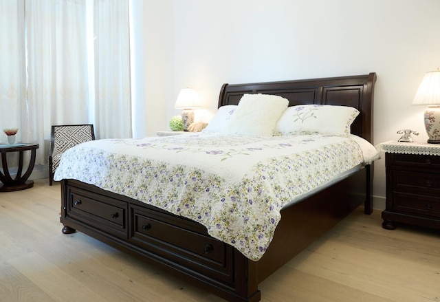 16098 Garganey Ct, Frisco, TX 75035 - bedroom featuring light wood-style floors