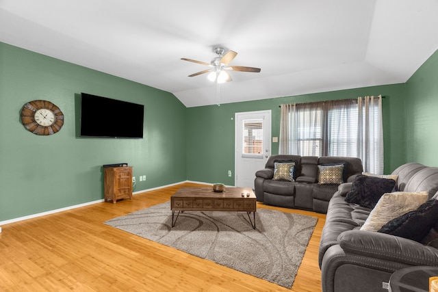 805 Canyon Pl, Desoto, TX 75115 - living room featuring ceiling fan, wood finished floors, vaulted ceiling, and baseboards