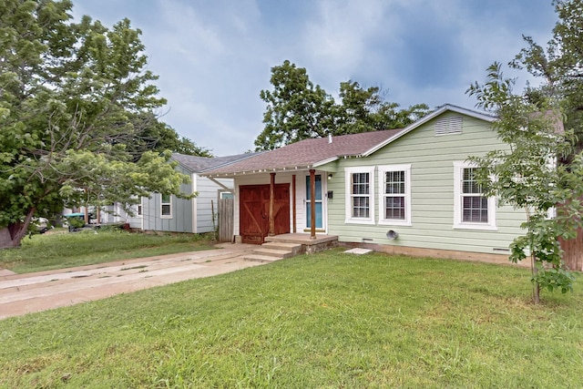 3617 Willing Ave, Fort Worth, TX 76110 - single story home with a front yard and a shingled roof