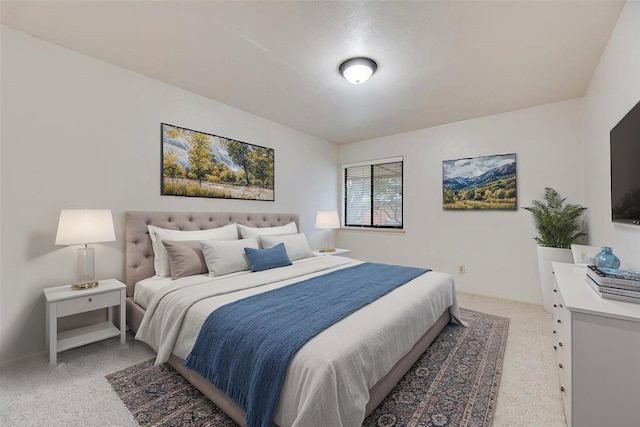 2807 Lineville Dr Unit 104, Farmers Branch, TX 75234 - bedroom with light carpet