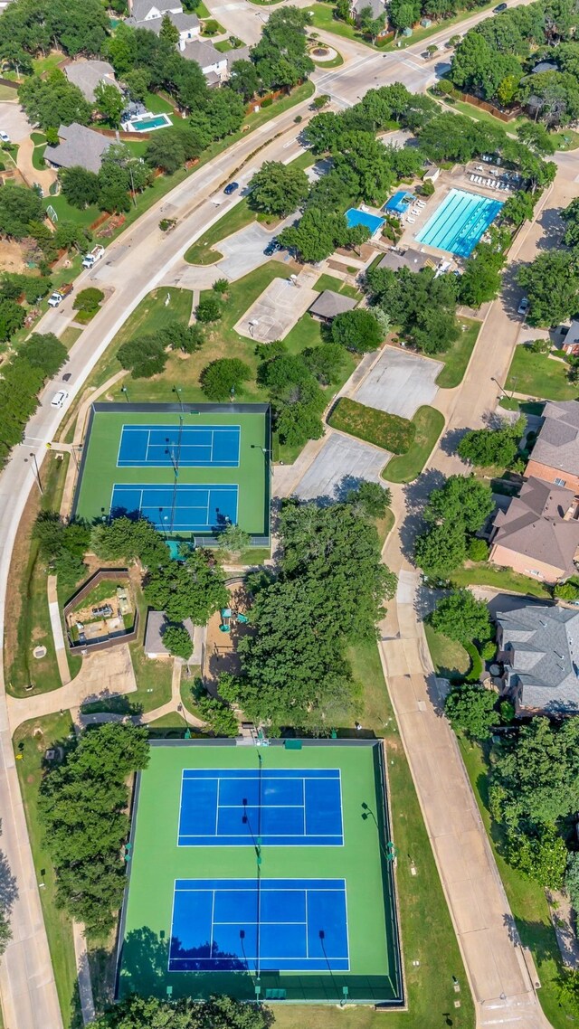 940 Crown Ct, Highland Village, TX 75077 - aerial overview of property's location with a pool