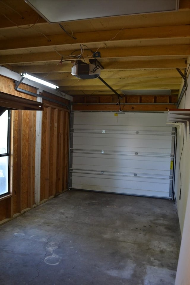 202 Pine St, Arlington, TX 76011 - garage with a garage door opener