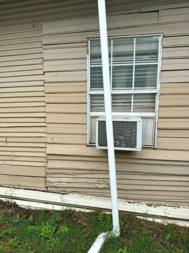 803 S Oak Cliff Blvd, Dallas, TX 75208 - view of home's exterior