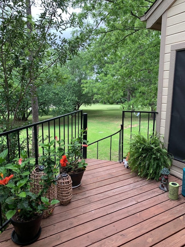 151 Summer Place Cir, Pottsboro, TX 75076 - wooden terrace with a yard
