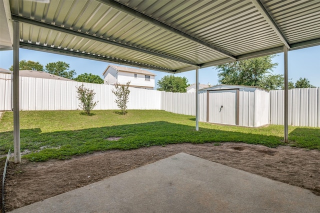 7419 Concordia Ln, Dallas, TX 75241 - view of yard with a patio