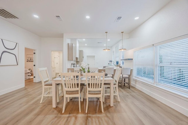 1410 Lee Ave, Fort Worth, TX 76164 - dining space featuring light wood-type flooring, baseboards, and recessed lighting