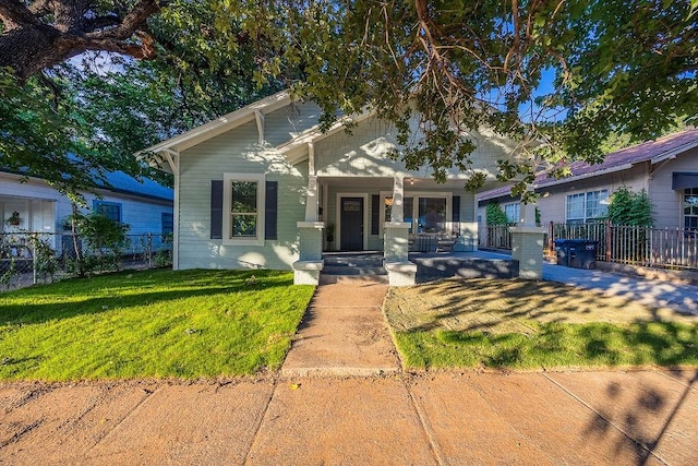 1410 Lee Ave, Fort Worth, TX 76164 - view of front facade featuring a porch