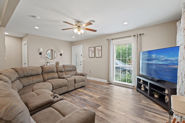 3607 Cortez Dr, Dallas, TX 75220 - living area featuring a ceiling fan, wood finished floors, recessed lighting, and baseboards