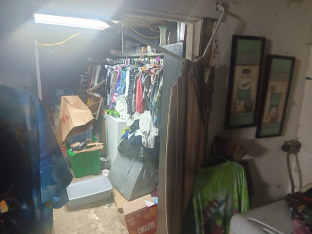1123 Gilliam St, Bellmead, TX 76705 - view of basement