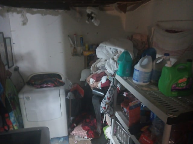 1123 Gilliam St, Bellmead, TX 76705 - view of basement