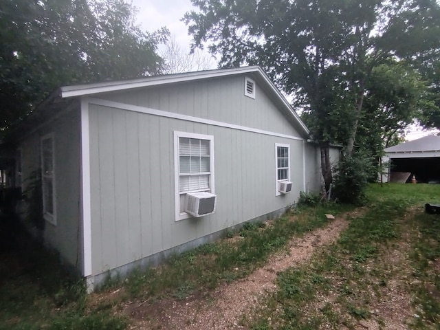 1123 Gilliam St, Bellmead, TX 76705 - view of side of property featuring cooling unit