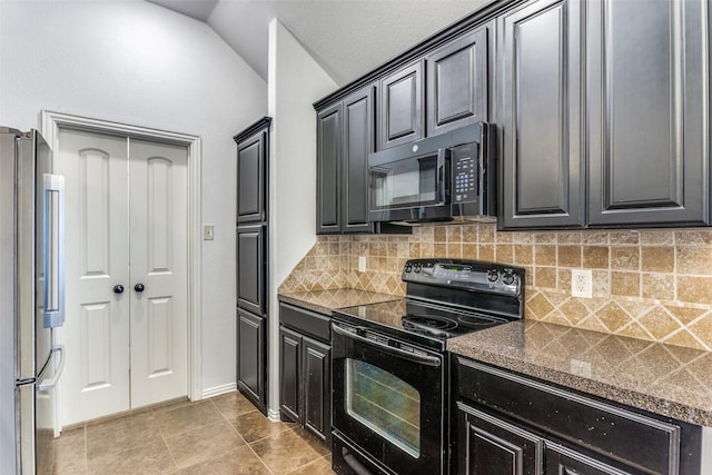 405 Lockwood Ln, Weatherford, TX 76087 - kitchen featuring black appliances, lofted ceiling, backsplash, and dark cabinetry