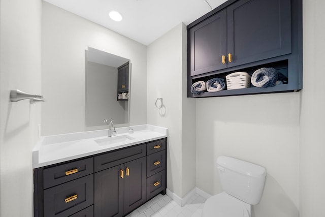 2608 Museum Way Unit 3417, Fort Worth, TX 76107 - bathroom featuring toilet, vanity, baseboards, and tile patterned floors